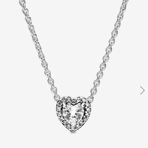 Pandora necklace Elevated Heart
